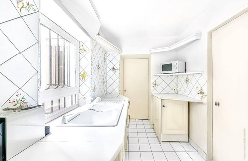 Notre Dame Apartment | Ile Saint Louis - Quai d'Orleans 2bdr by B'Your Home