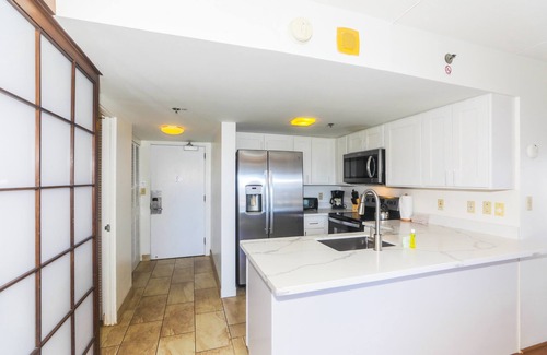 Waikiki Condo | Ilikai Hotel - City-view Two-Bedroom Condo on the 19th Floor, Peek-a-Boo Ocean View!