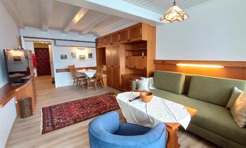 Steindorf am Ossiacher See Apartment | ILSE Seeblick Appartement Haus Hänsel u Gretel am Ossiacher See, Hallenbad, Skiarena Gerlitzen