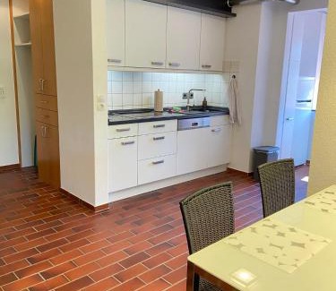 Huede Apartment | Im Dorfe - Ferienvermietung Arendholz