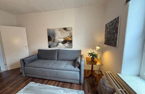 Postfeld Apartment | Im Herzen City Kiel 1 Zi Whg pure Gemütlichkeit, eigener Parkplatz,10 m Fußweg zur Universität zu Kiel, 5 min zur Uniklinik, Ostsee,