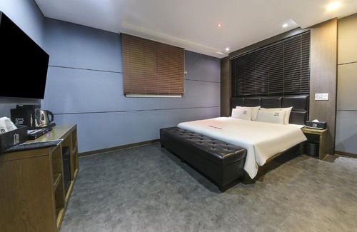 Yangsan Hotel | IM Hotel