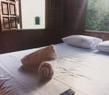 Imbassai Villa | Imbassaí - Vila Zumbaias suíte chalé