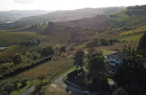 Ortezzano Apartment | Immaculate 1Bedroom Apartment in Ortezzano