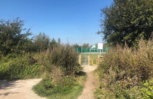 Stafford Apartment | Immaculate hi-spec apartment, sleeps 6. Free wifi, secure garden, free parking.