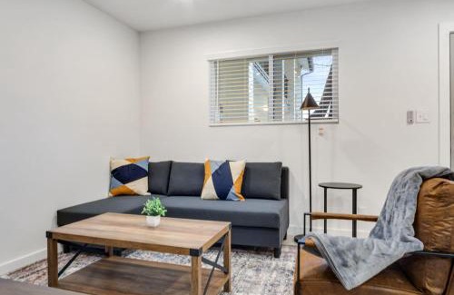South Lamar Apartment | Immaculate Unit 5 min to Downtown Austin