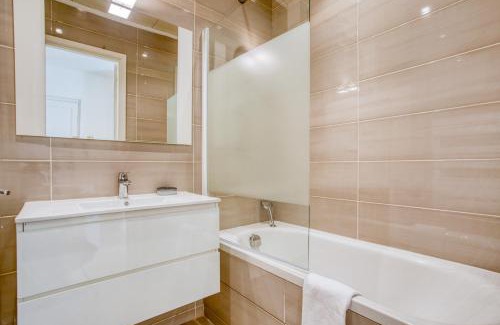 Carnot Apartment | IMMOGROOM - EXCLUSIVE - Terrace - Amazing quiet place - Wifi