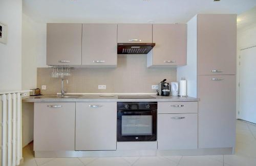 Carnot Apartment | IMMOGROOM - Terrace - 2 bedrooms - Downtown - Air conditioning - Wifi