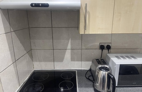 Lewisham Apartment | Impeccable 1-Bed Apartment in London