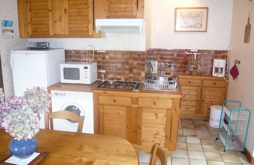 Murs-Erigne House | In a quiet hamlet, 3* GÎTE 10 minutes from ANGERS, (Internet by fiber).