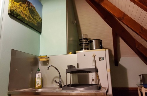 Saint-Claude Apartment | IN A TREATED VILLA, A COMFORTABLE PRIVATE APARTMENT, SUPERB SEA/MOUNTAIN VIEW