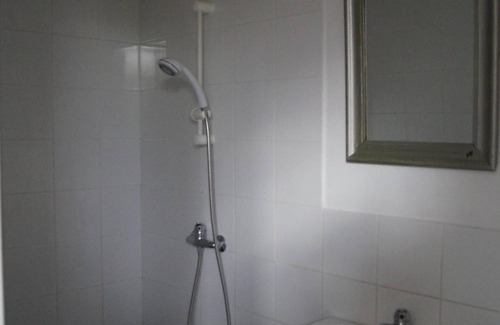 Espondeilhan House | in a village Hérault, house with private pool.