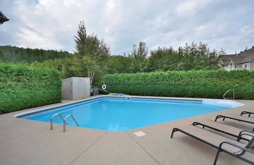 Saint-Sauveur Condo | In-ground pool - Spacious condo - Horizons