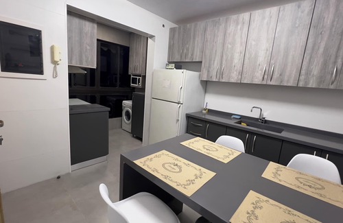 Sodeco Apartment | In the city, accessible and calm