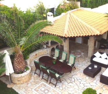 Lagonissi Villa | In White Villa