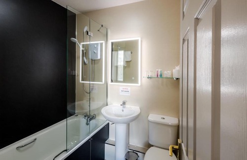 Fort Augustus House | Inch Hotel