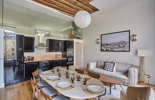 Saint-Germain-l'Auxerrois Apartment | Incredible Apartment Louvre/palais Royal