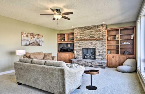 The Dalles House | Incredible Oregon Retreat with Private Hot Tub!