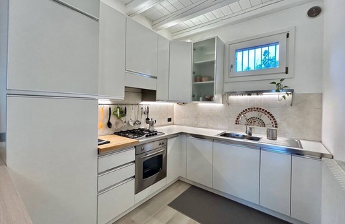 Carita Apartment | Independent apartment with large parking area