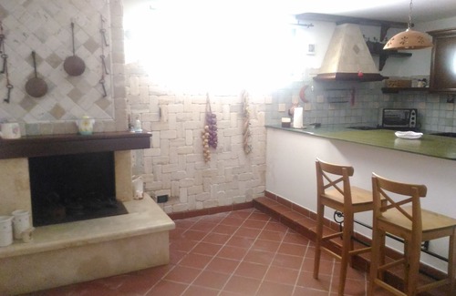 Giorgilorio House | Independent apartment with garage. Special prices.