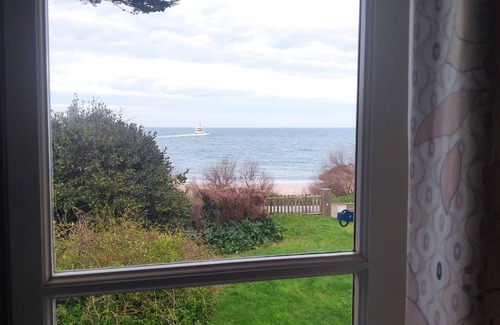 Le Palais House | Independent house with garden and direct beach access