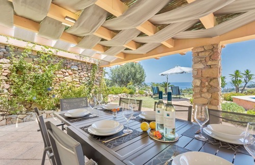 Tertenia Villa | Independent villa with five bedrooms and four bathrooms