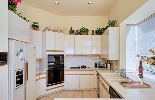 Desert Horizons Condo | Indian Wells 3 bedroom 3 bath Condo in exclusive Desert Horizons Country Club