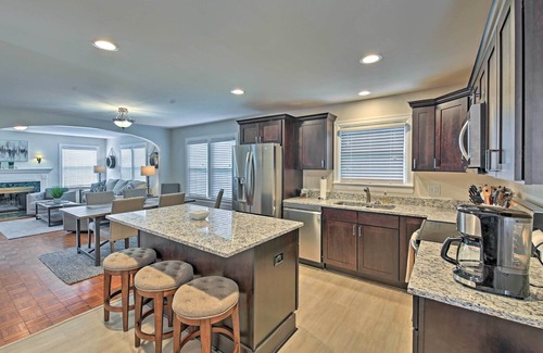 Speedway House | Indianapolis Vacation Rental - Walk to the IMS!