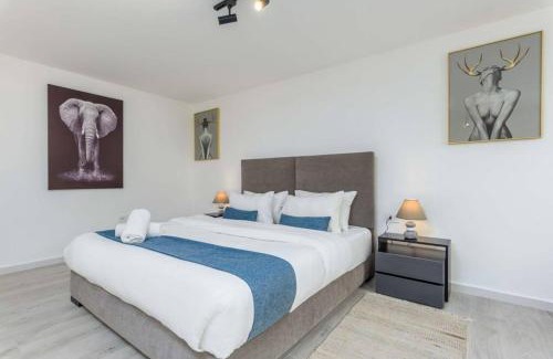 Aamchit Apartment | Indigo - Duplex 1-BR Apt with Terrace & Garden in Batroun