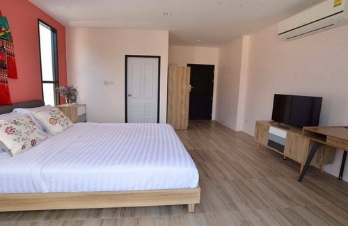 Chang Phueak Apartment | Indochine Residences - Deluxe Suites