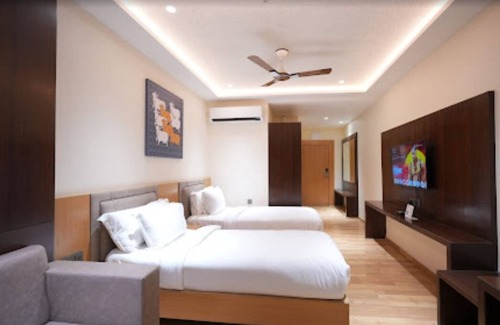 Sanwer Bed & Breakfast | INDORE INTERNATIONAL CONVENTION CENTER