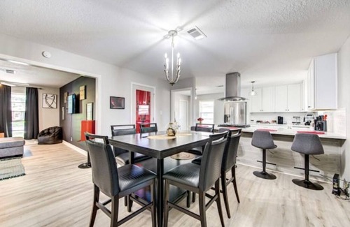 Pasadena House | Indulge in a Sensual Escape: 50 Shades of Grey