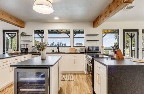 Leander House | Infinity Pool Paradise|10-Acre Hill Country Escape