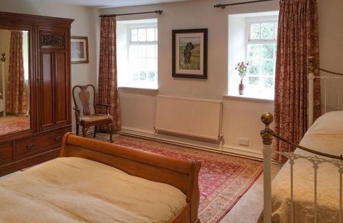 Kettlewell House | Inglenook Cottage