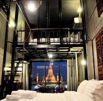 Phra Borom Maha Ratchawang Hotel | Inn a day