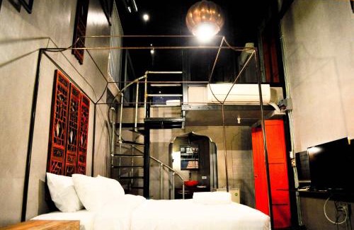 Phra Borom Maha Ratchawang Hotel | Inn a day