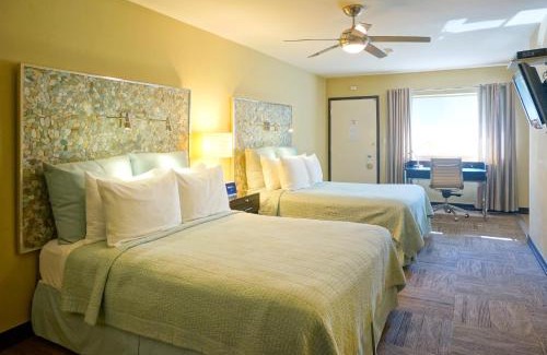 East Beach Hotel | Inn at East Beach