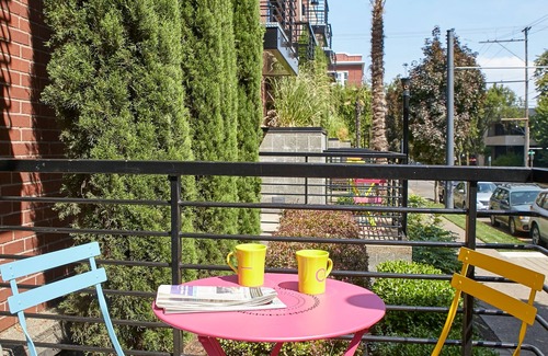 Alphabet Historic District Apartment | Inn at Northrup Station