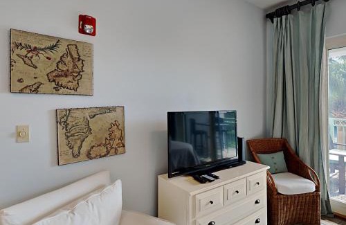 Rosemary Beach Apartment | Inn at Seacrest #206