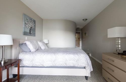 North Oyster Apartment | Inn of the Sea Beachfront Vacation Condo