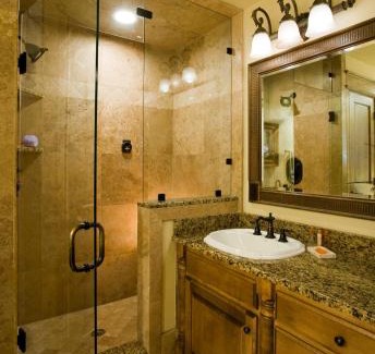 Granbury Hotel | Inn on Lake Granbury a Boutique Hotel