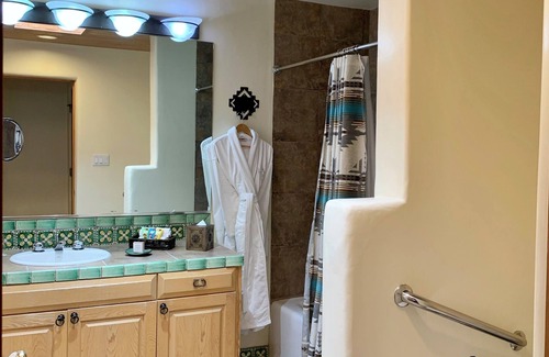 Historic Eastside Hotel | Inn on the Alameda