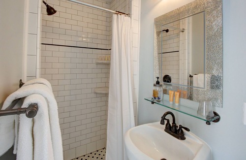 Downtown San Antonio Bed & Breakfast | Inn on the Riverwalk