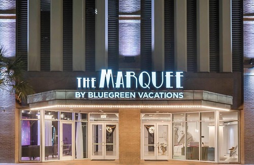 Central Business District Hotel | Innovative Décor in heart of Theater District!