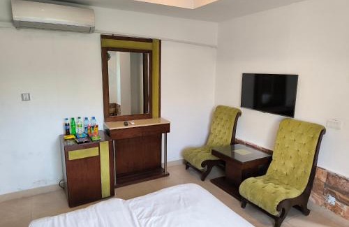Bahria Town Hotel | Intellectual Inn - Spring North Ph7 Bahria Town