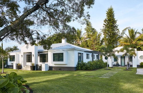 Lake Ida Shores House | Interior Designer owned Coastal Modern Private Home