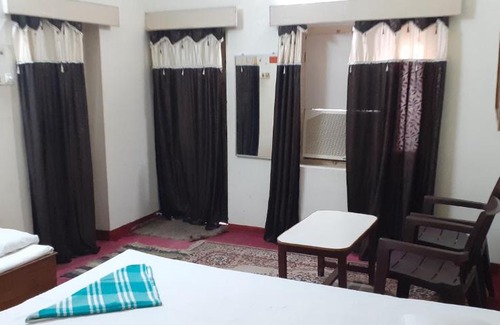 Gorakhpur House | International Guest House and Services