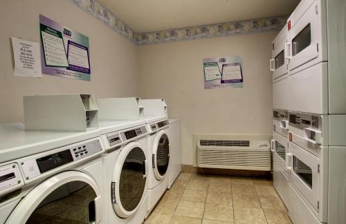 Madison Hotel | InTown Suites Extended Stay Nashville TN - Madison