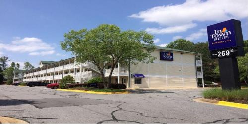 Suwanee Hotel | InTown Suites Extended Stay Atlanta GA - Suwanee