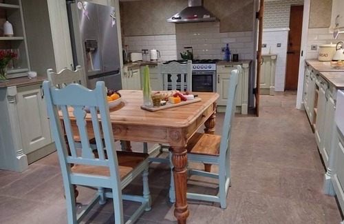 Knott End-on-Sea Cottage | Inviting 1-Bed Cottage in Preston